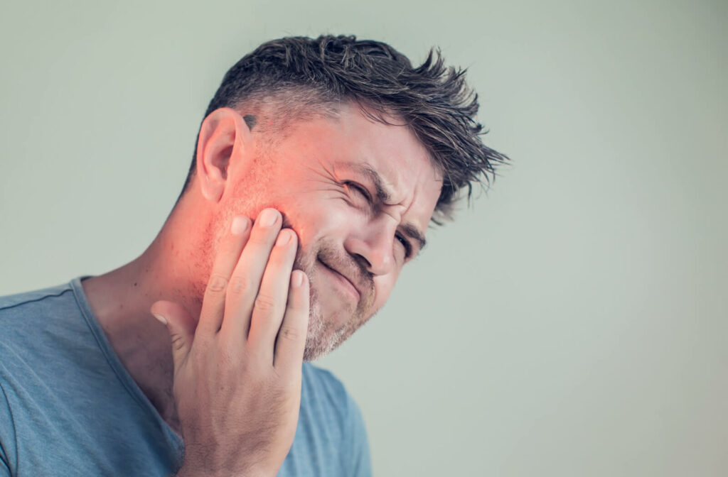 komplikasi gigi palsu termasuk sakit gigi